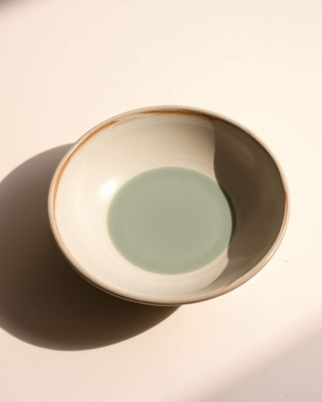 No. 09 — Shallow Bowl